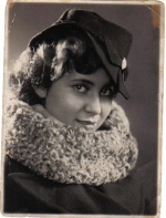 Zina Sorokina in Kharkow in 1940